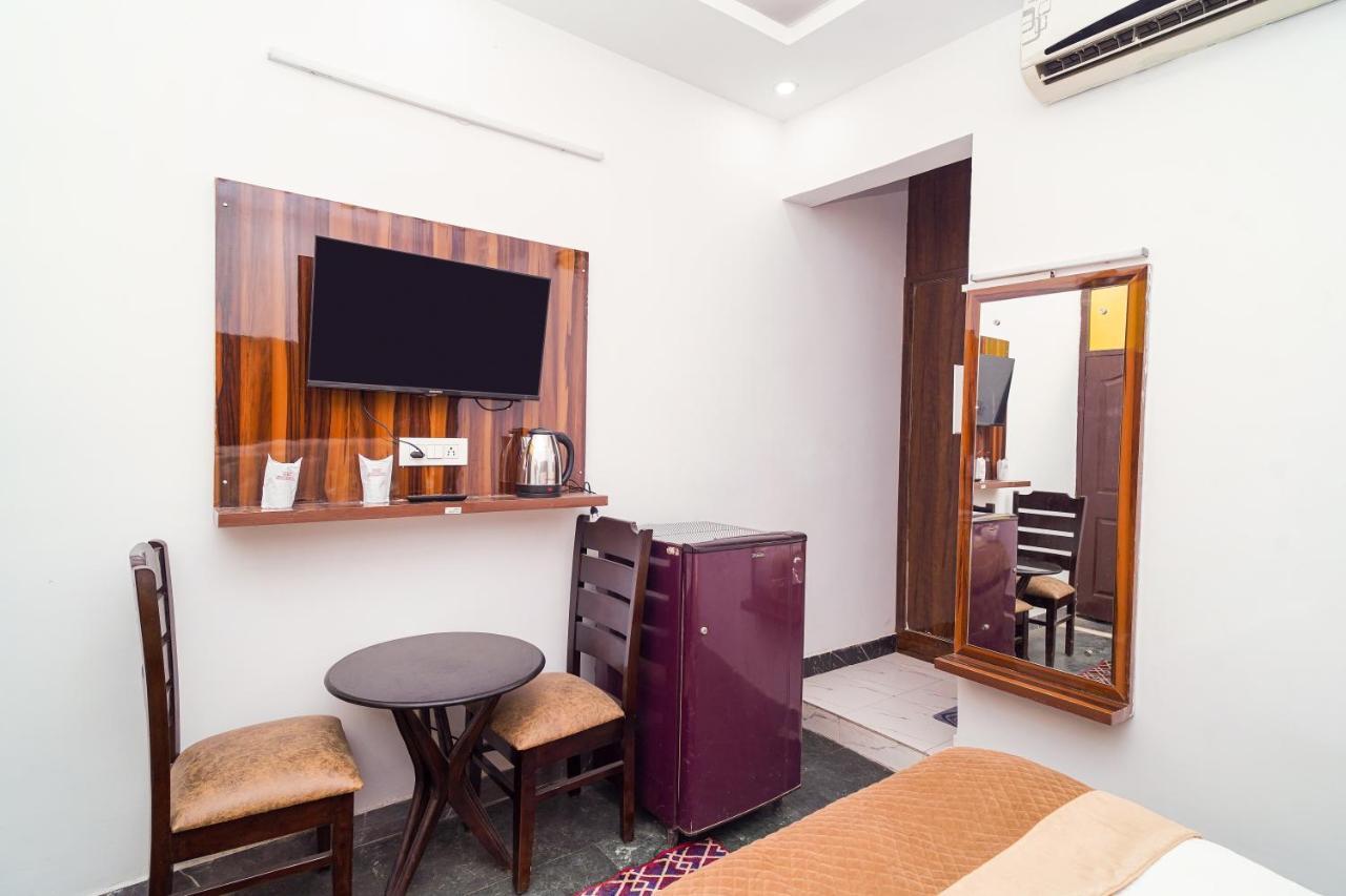 Golden Residency Hotel New Delhi Exterior photo