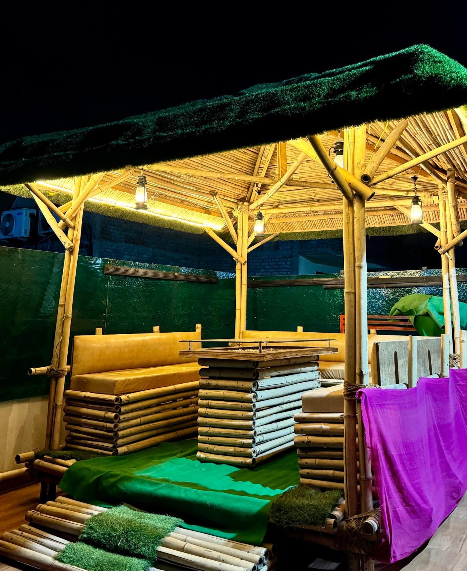 Golden Residency Hotel New Delhi Exterior photo